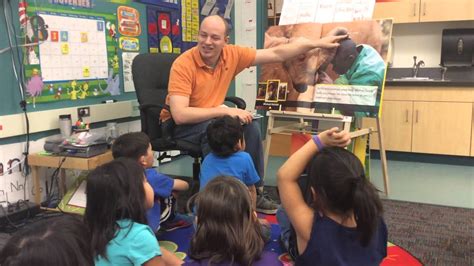 What is A2 Day Big Book to Read?