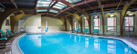 Hotels Near Carnegie Mellon University Pittsburgh: Your Accommodation Guide Types of Hotels Available Hotel Recommendations Factors to Consider When Choosing a Hotel Conclusion