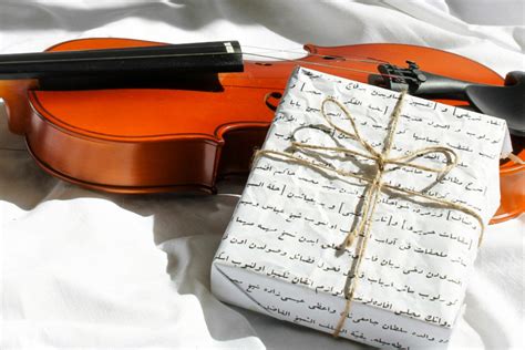 Gift Ideas for Musicians: Unveil the Perfect Presents for Every Tuneful Heart