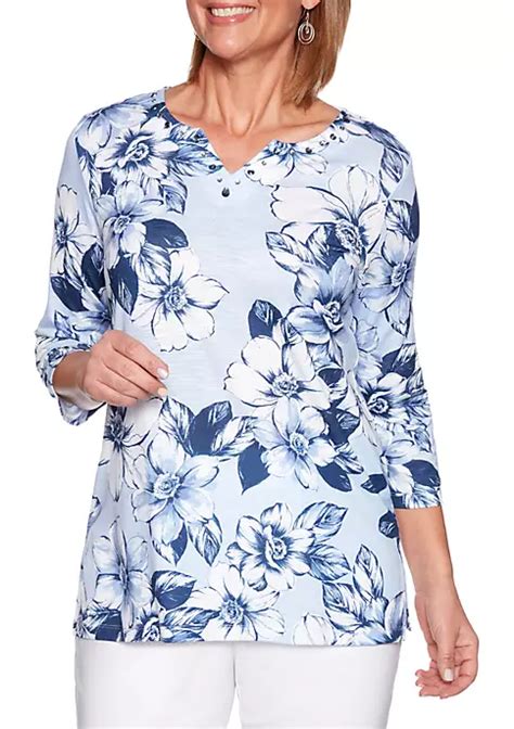Discover the Elegance of Alfred Dunner Tops at Belk’s: A Style Statement for Every Occasion