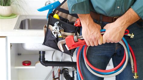 Steamfitter vs. Plumber: The Essential Differences Tables
