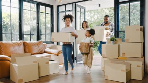 33 Realty Reviews: Empowering Home Buyers and Sellers with Unbiased Insight