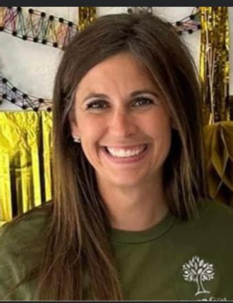 Jackie Huff Homer Glen: A Shining Beacon in the Real Estate Industry