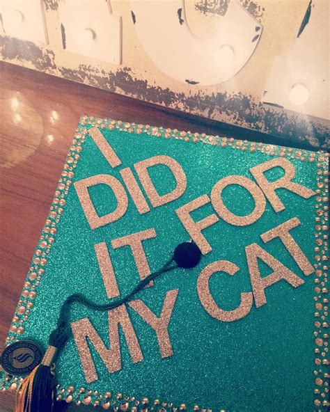 Senior Photo Ideas That Will Make You Stand Out