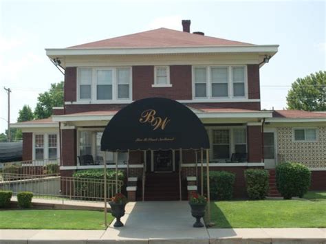 Brown Winters Funeral Home: A Timeless Tradition in Miami, OK