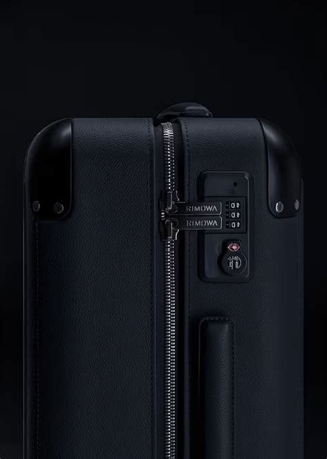 Calvin Klein Luggage: The Epitome of Sophistication and Functionality