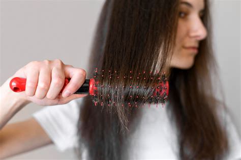 Hair Products for Humidity: The Ultimate Guide to Weather-Proof Your Tresses