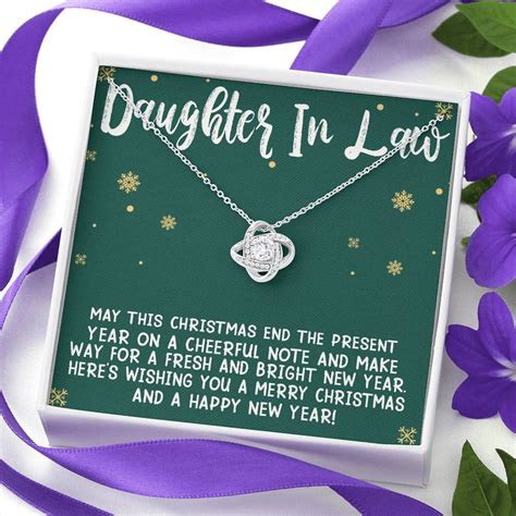 Christmas Presents for Daughter-in-Law: Meaningful Gifts to Express Your Love and Appreciation