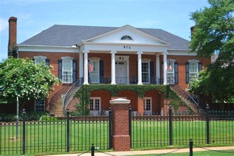 Old Row Alabama Fraternities: A Legacy of Tradition and Excellence