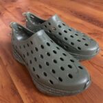 Shoes That Look Like Crocs: A Complete Guide to Croc-Style Footwear