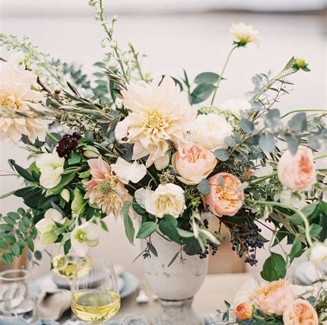 Flower Table Centerpieces: The Art of Floral Adornment