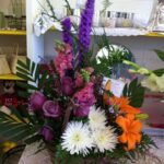 Linda’s Floral: Springfield, MO’s Premier Floral Destination Why Choose Linda’s Floral? Our Services Tips and Tricks for Stunning Floral Arrangements Step-by-Step Guide to Creating a Stunning Floral Arrangement Tables for Your Convenience