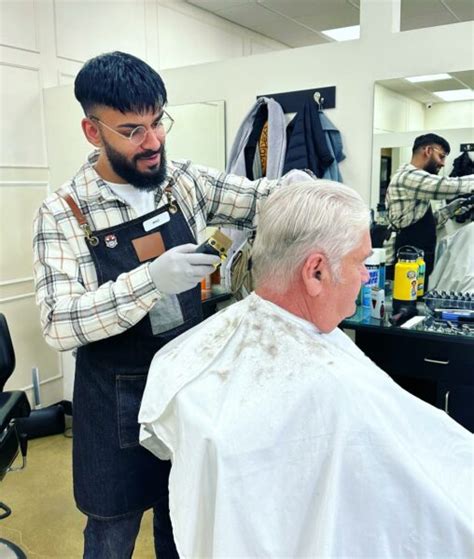 Houston Barber School: Shaping the Future of Precision Grooming!