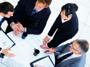 What is the Environment for a Financial Service Sales Agent?