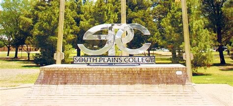 When Do College Classes Start for South Plains College?