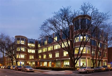 DePaul Arts and Letters Hall: A Creative Beacon on the Near North Side