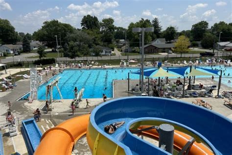 Kathy Dowling Aquatic Center: A Splash of Recreation and Wellness