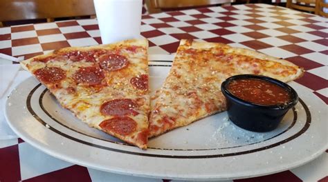 Johnny’s Pizza Fort Worth: A Flavorful Destination for Pizza Lovers