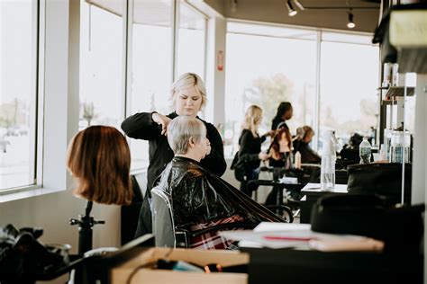 Cosmetology Schools in Rockford: Shaping the Future of Beauty Professionals