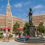 Sorority Houses at USC: A Greek Life Guide FAQs