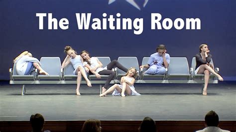 Dance Moms: The Waiting Room: A Hidden World of Drama and Anxieties