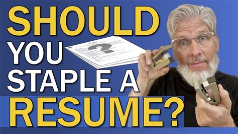 Should You Staple a Resume?