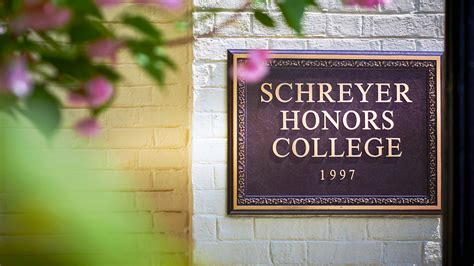 PSU Honors College: A Catalyst for Academic Excellence