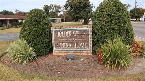 Holder Wells Funeral Home in Moss Point: Providing Comfort and Support in Times of Loss