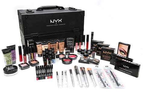 Cosmetics Best College: Shaping the Future of Beauty Professionals