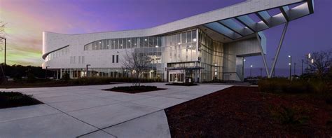 University of North Florida Deadline: Don’t Miss Out! University of North Florida Deadline: Frequently Asked Questions UNF Application Statistics UNF Acceptance Rates How to Write a Strong UNF Personal Statement