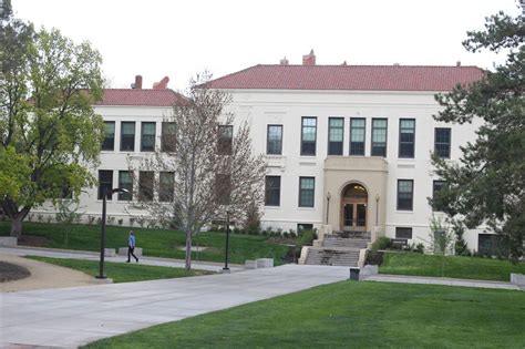 Top-Ranked Universities in the Heart of Eugene, Oregon