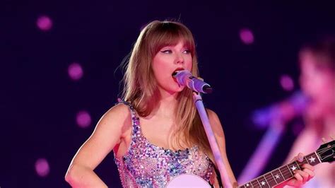 Singers Similar to Taylor Swift: Exploring the Genre’s Rising Stars