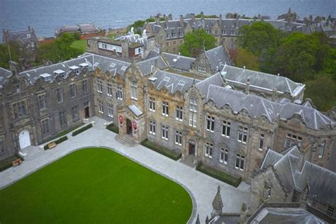 St Andrews University Acceptance Rate: Uncover the Keys to Success