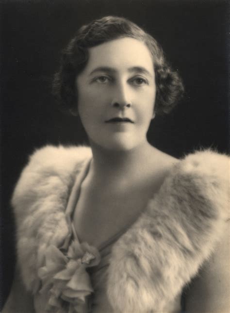 How Does Agatha Christie Still Look Young?