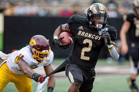Western Michigan vs. Central Michigan: Battle of the Broncos