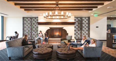 Pepperdine Study Rooms: Your Guide to the Best Study Spaces on Campus Tables