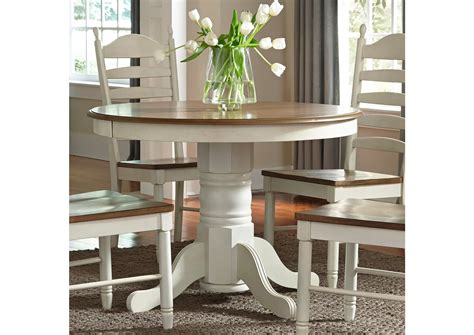 Round Dining Table with Leaf Extension: The Perfect Solution for Flexible Dining Needs