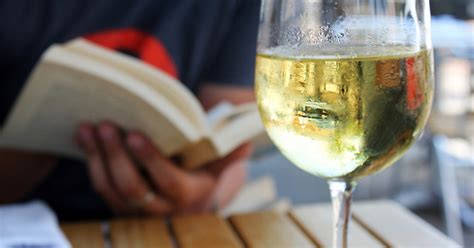 Book Club Wine: The Perfect Pairing for Literary Delights