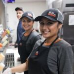 How Much Does a Taco Bell Employee Make?